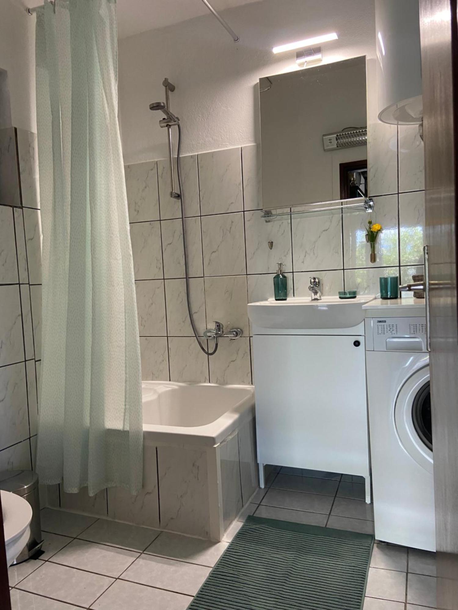 Family House Ljubica Villa Трогир Екстериор снимка